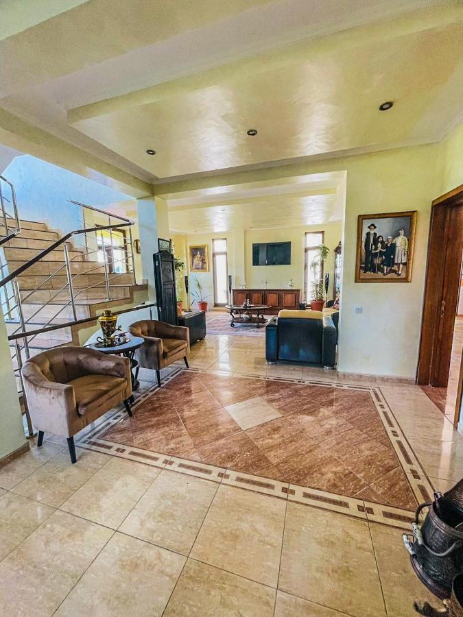 Vila Orange Hotell Năvodari Eksteriør bilde