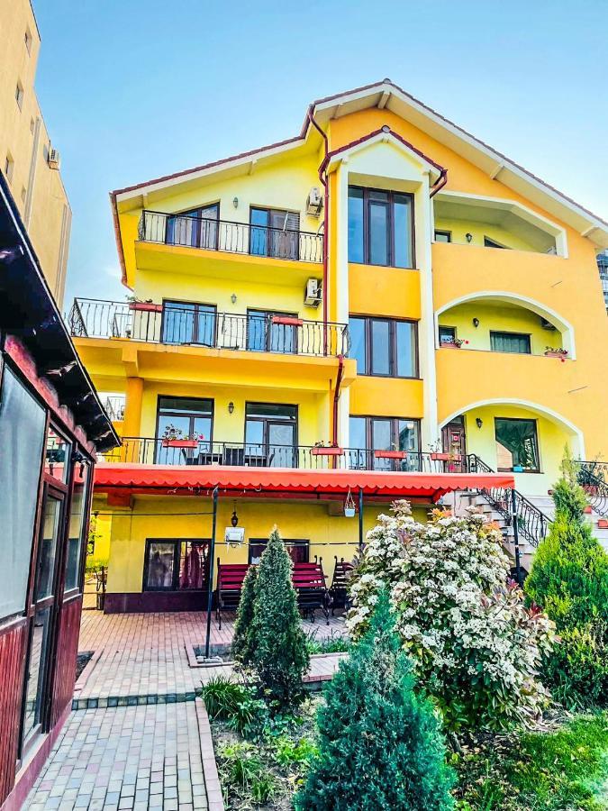 Vila Orange Hotell Năvodari Eksteriør bilde