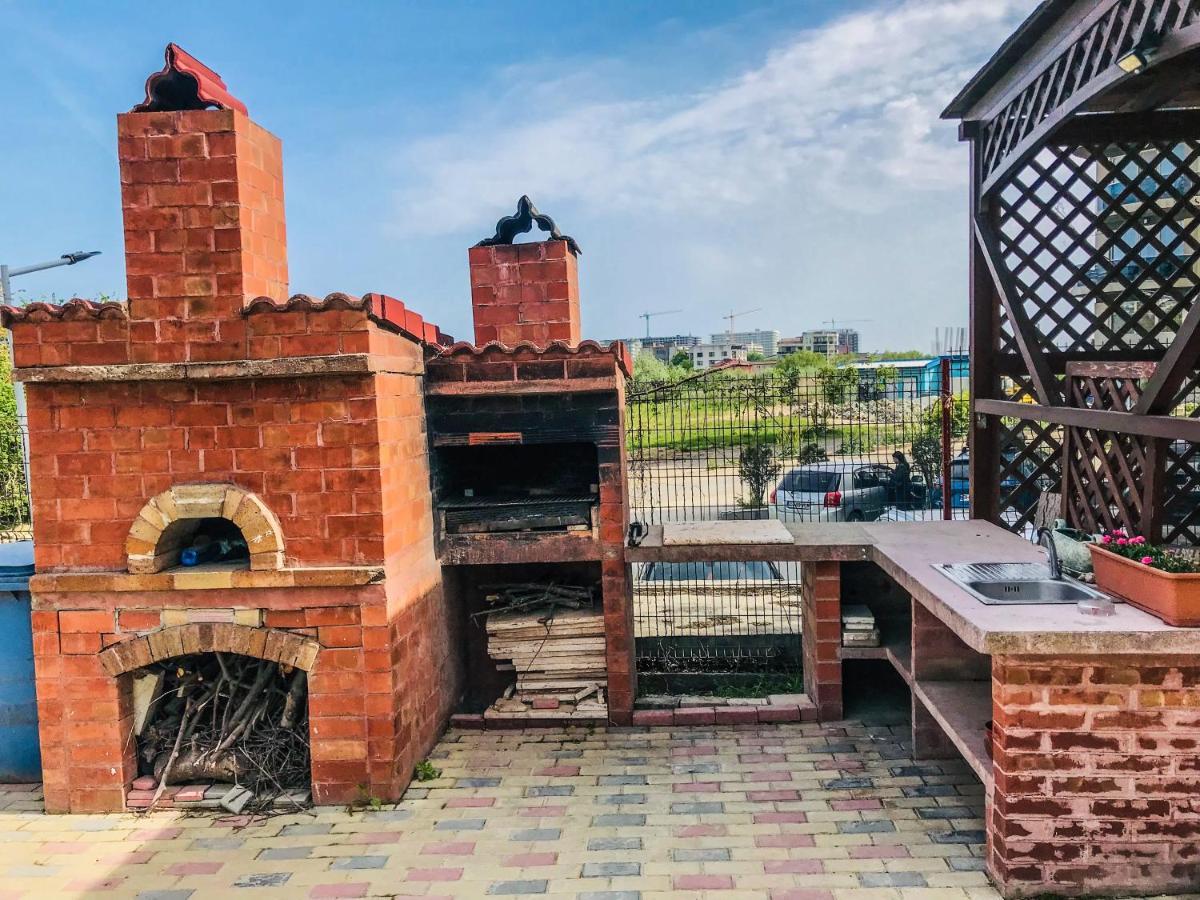 Vila Orange Hotell Năvodari Eksteriør bilde