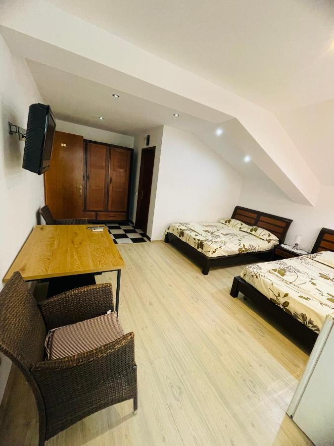 Vila Orange Hotell Năvodari Eksteriør bilde